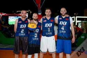 Tým Goga Basket na jednom z turnajů.