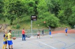 Streetball mania do ulic – někdo sází stromy, my baskeťácký koše :o)